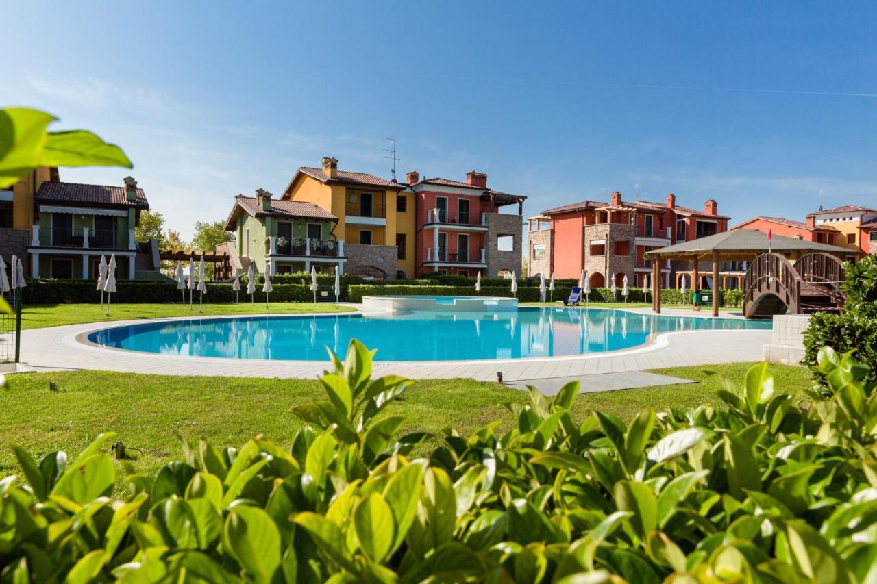 Lucy Apartment Sirmione Exterior photo