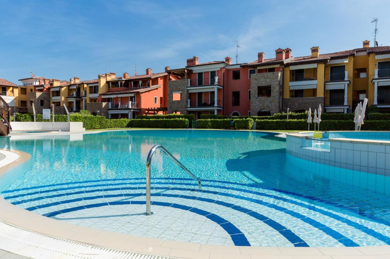 Lucy Apartment Sirmione Exterior photo